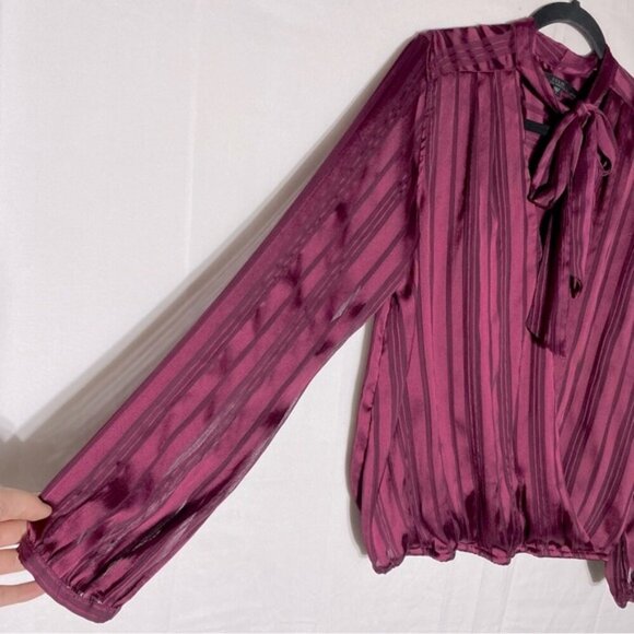 Guess Burgundy Satiny Semi Sheer Striped Faux Wrap Blouse W Neck Tie L - Picture 12 of 16